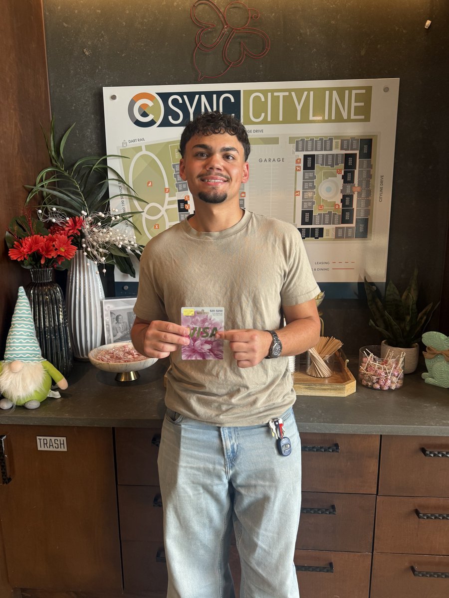 SYNCCityLine's tweet photo. Congrats to our resident, Salam, on winning our Week 3 Pot of Gold Scavenger Hunt!!🎉

Thank you to everyone who participated and made the scavenger hunt such a blast!!

Do you want to see another scavenger hunt in the future? Let us know in the comments😄

#SYNCResidential... https://t.co/TP3GSVDKnn