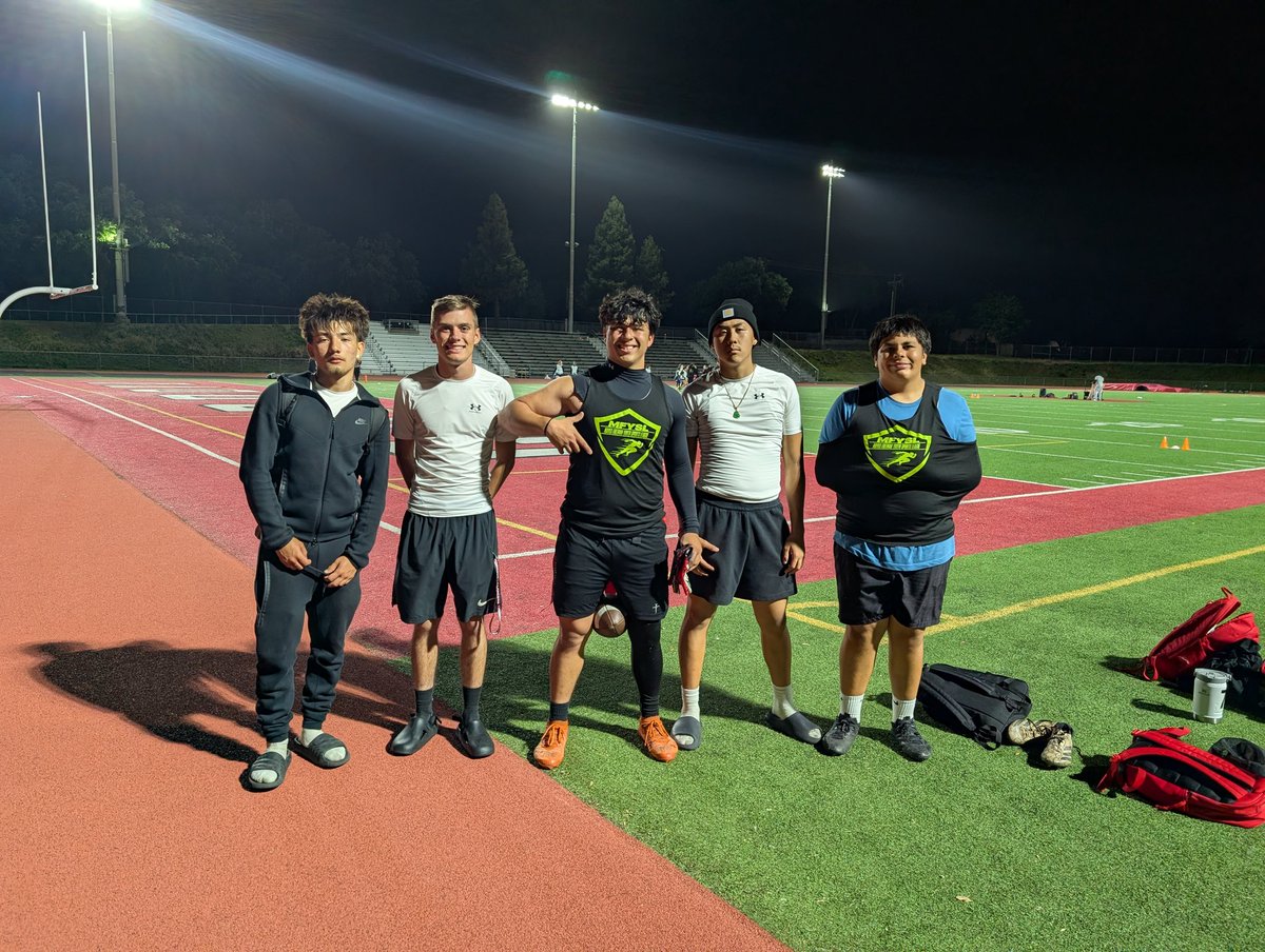 TreyWallaceQB's tweet image. Friday Night Lights vibes 🔥🏈
Flag Football Friday with the squad! Some of the guys showed out at M.F.Y.S.L. and came to WORK 💪
Big win over Visions 34-0‼️
Offense clicking. Defense locked in. Energy all the way up.
#FlagFootballFriday #MFYSL #Dub #34to0 #TeamWork