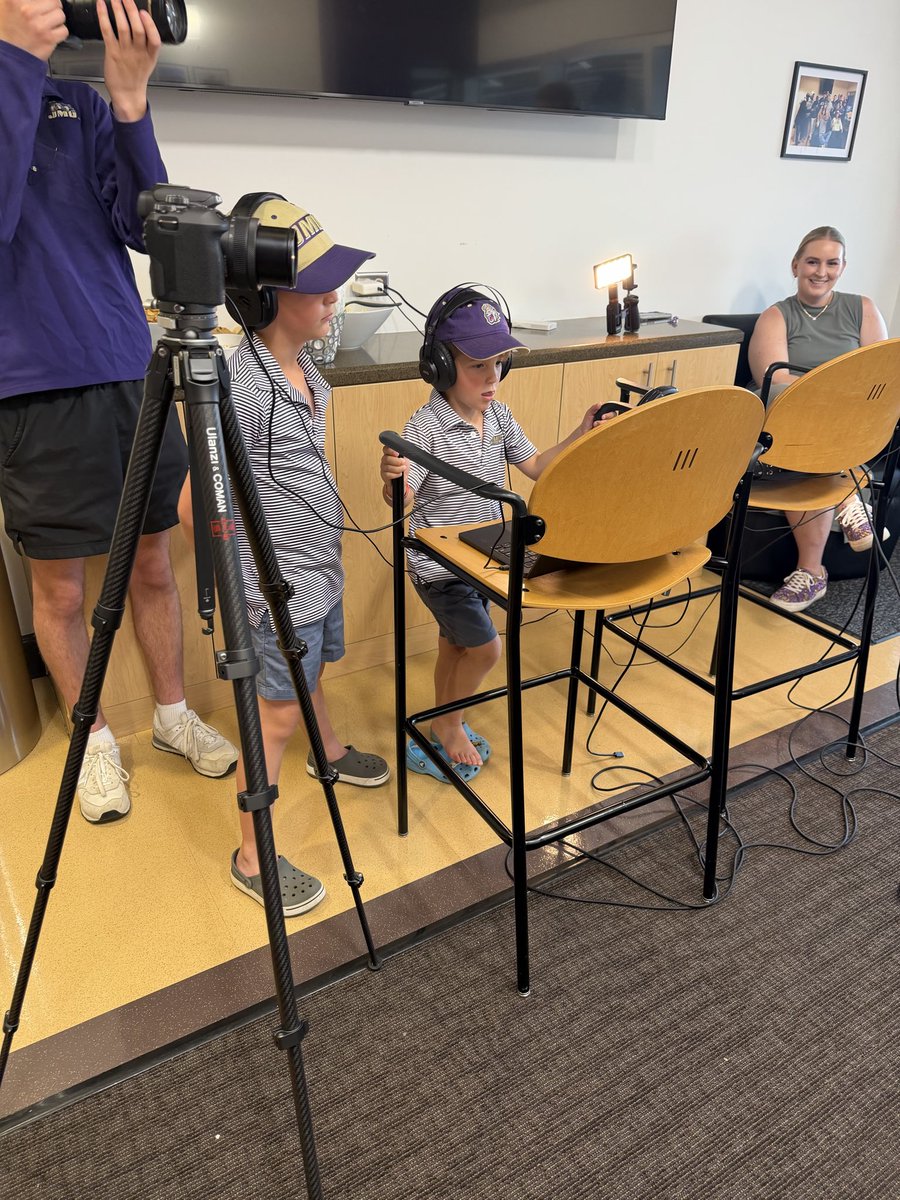 DukeOfBotetourt's tweet photo. Junior Dukes of Botetourt holding down the production duties today. https://t.co/sJrDu3r2FX