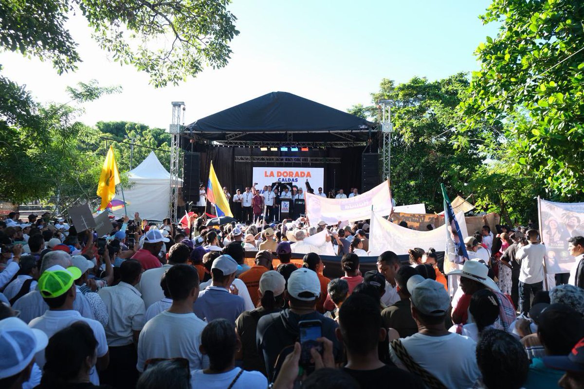 Iván Cepeda Castro tweet media