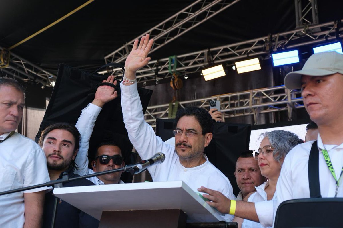 Iván Cepeda Castro tweet media