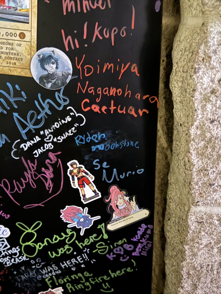 Kaededoko's tweet photo. @just_bessa hehe I put us on the wall https://t.co/6yvkx4mVNK