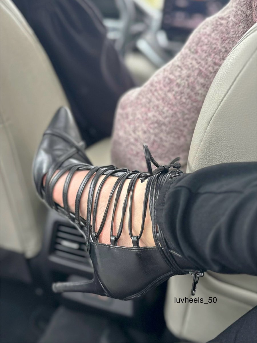 luv_heels tweet media