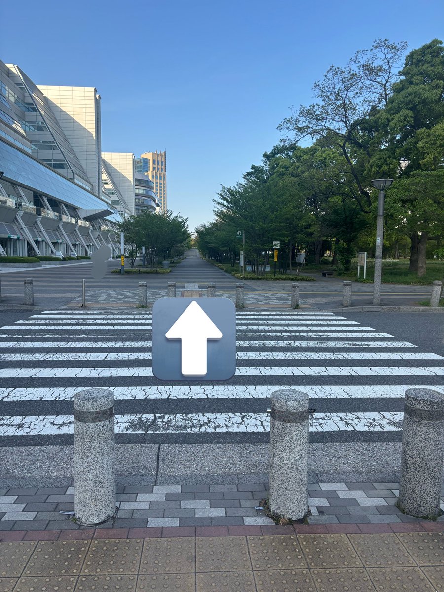 コスブー tweet media