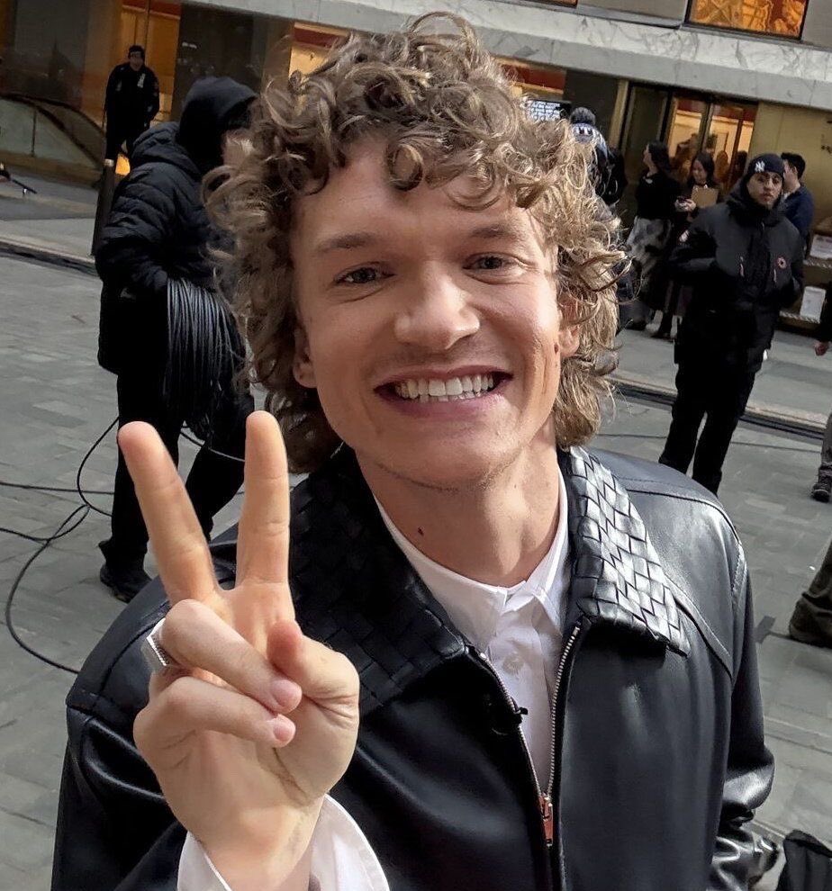 justine ✮ tweet media