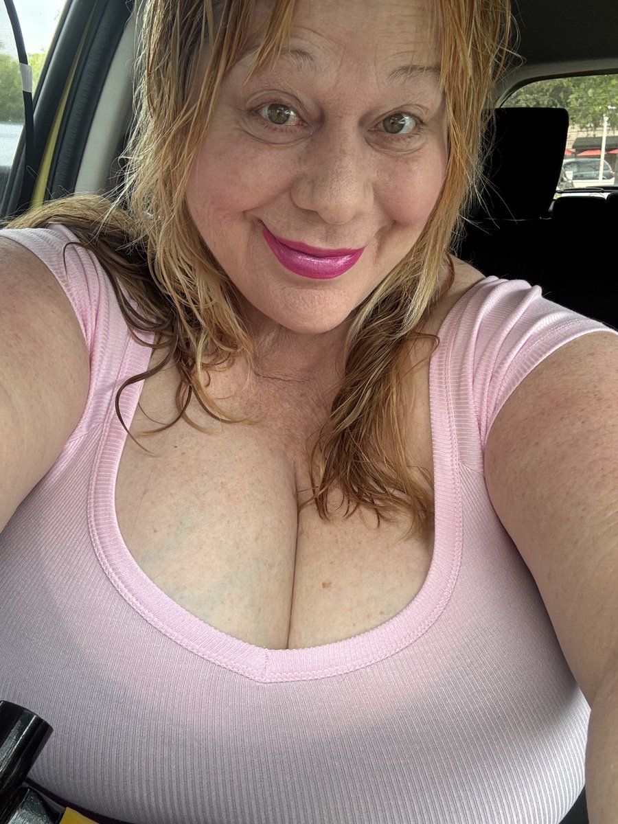 Jenny Vidaurri tweet media