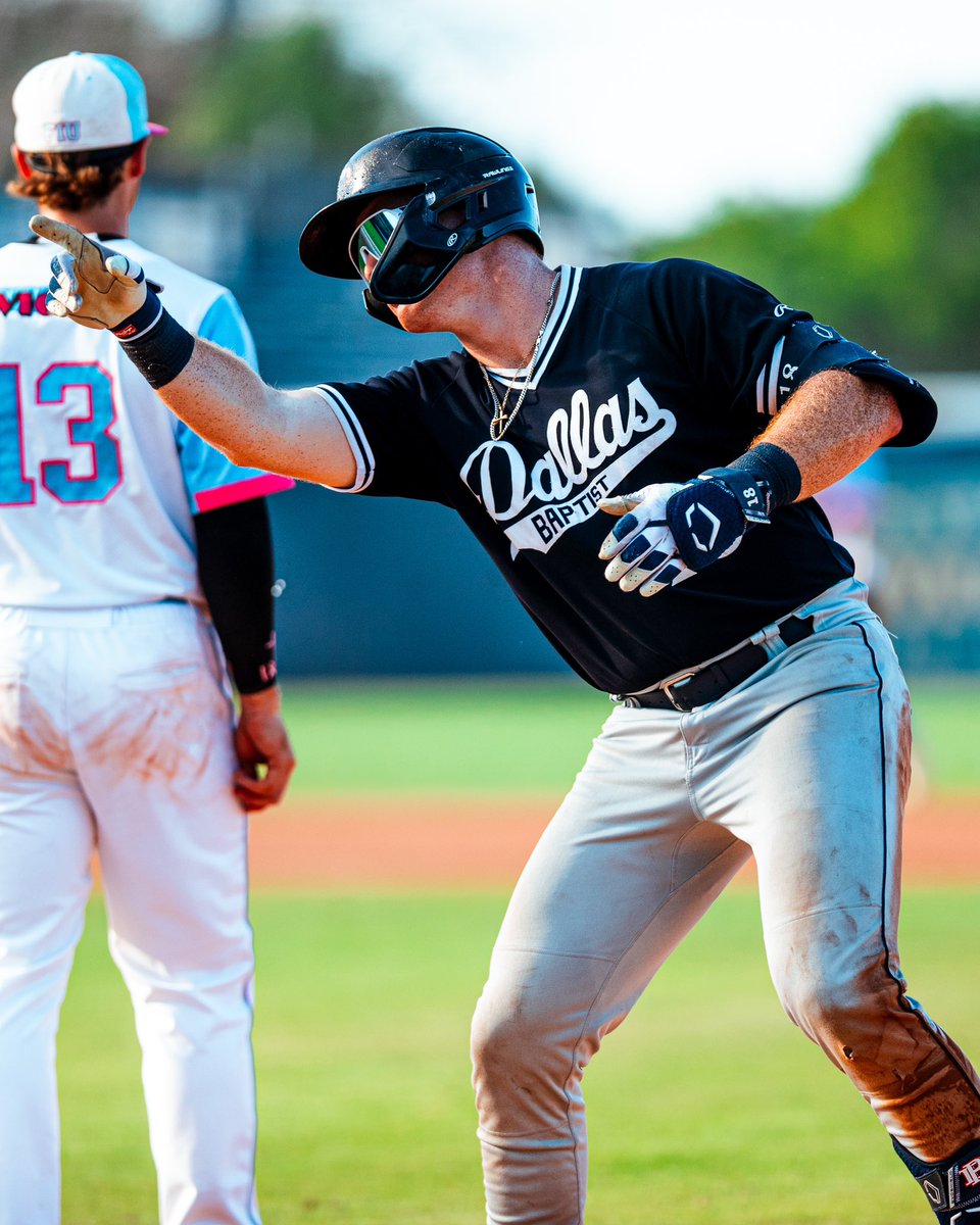 DBU Baseball tweet media