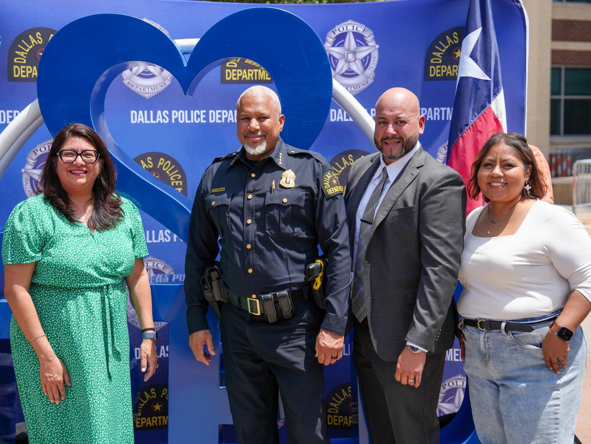 Dallas Police Dept tweet media