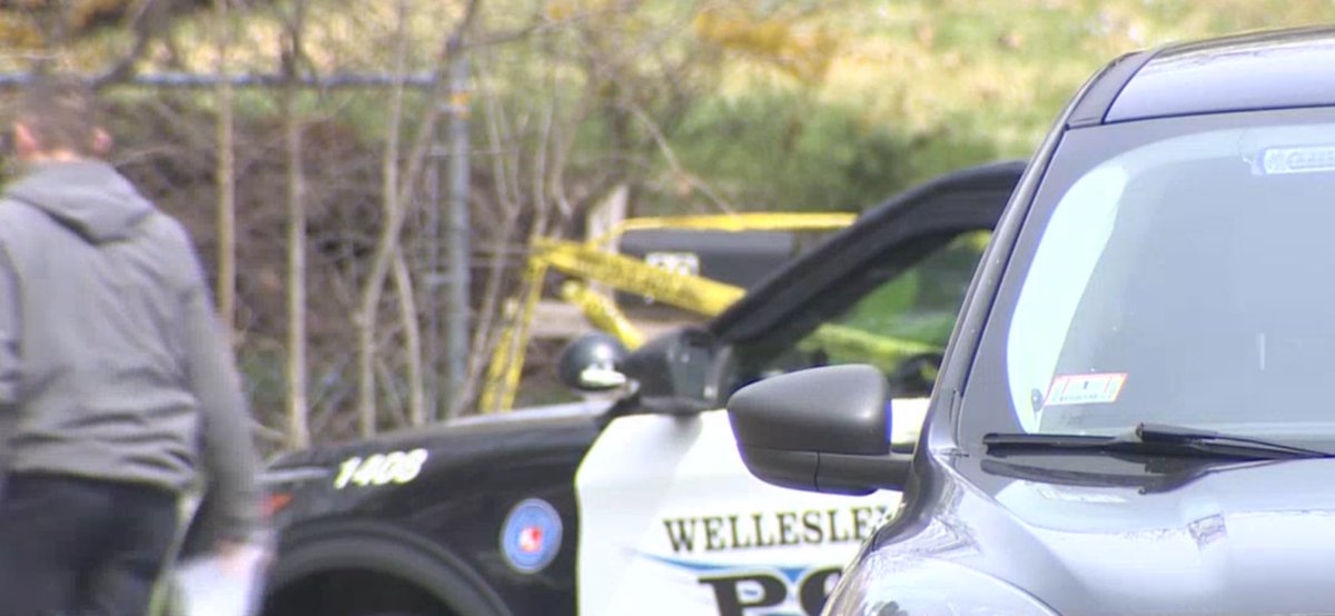 scooperon7's tweet image. 7News confirms Janette MacAusland of Wellesley is held without bail as a fugitive from justice in connection with the murders of her 2 young children…accused killer is behind bars at the Marble Valley regional correctional facility in Rutland Vermont…due in court Monday #7News