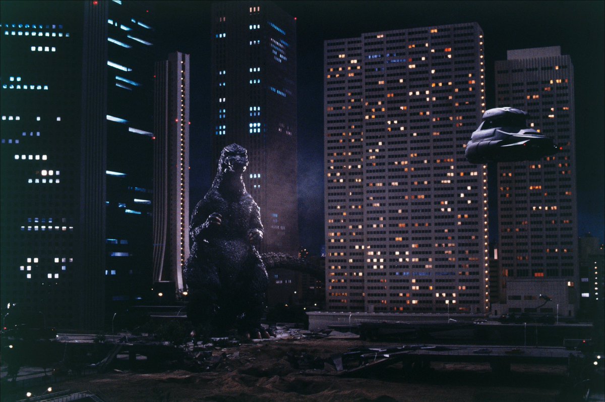 4k_Kaijueiga tweet picture