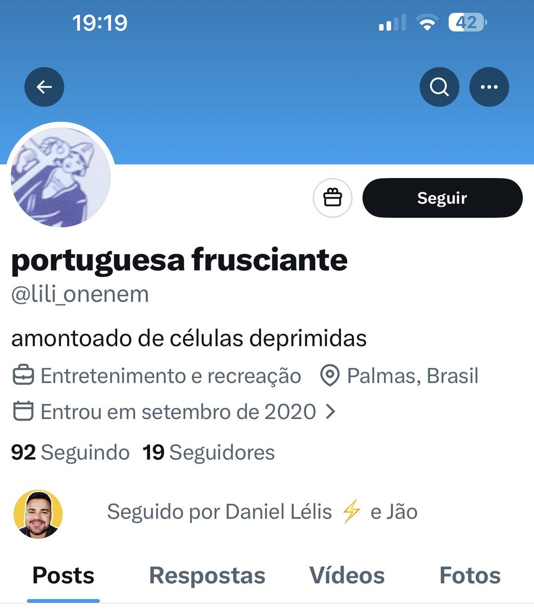 Olhem o tipo de fake, que vem no meu perfil, achando que eu vou dar alguma importância. Por sinal quem tem muitos fakes nas redes sociais, a serviço dela, é a ex-prefeita de Palmas, Cinthia Ribeiro. Já bloqueei alguns. Será que esse aqui também é pau-mandado dela?
