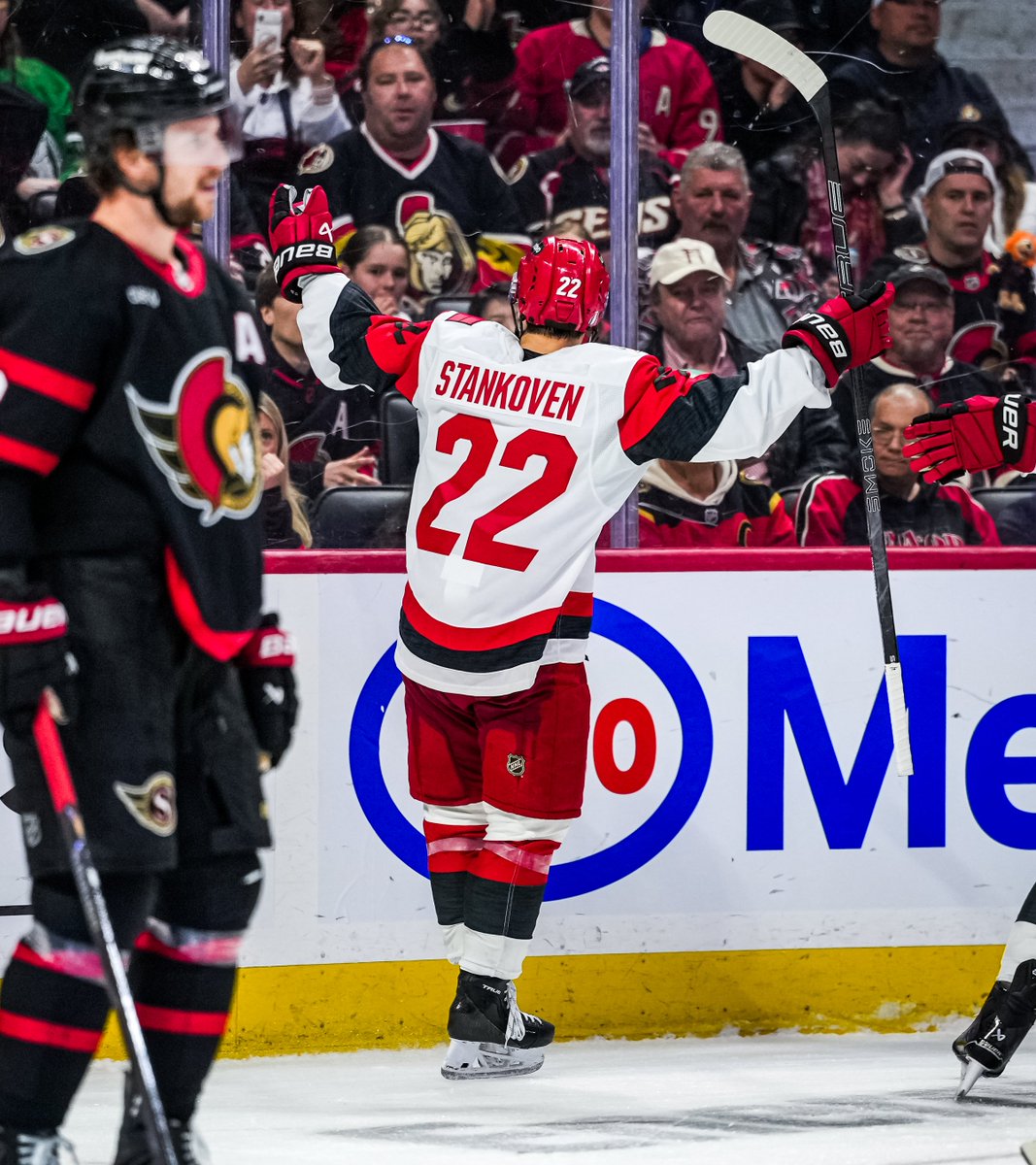 Carolina Hurricanes tweet media