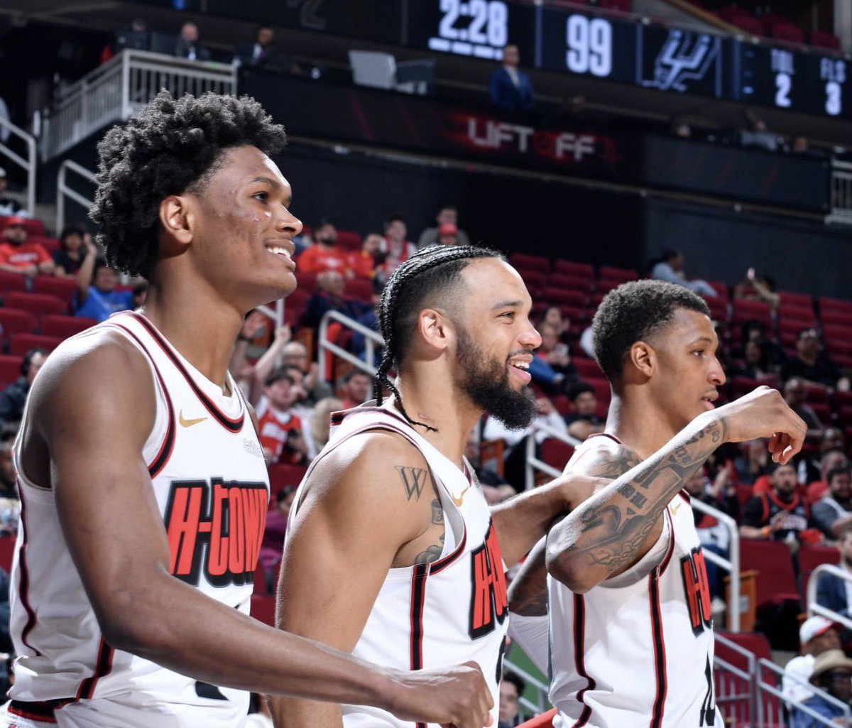 Bradeaux tweet media