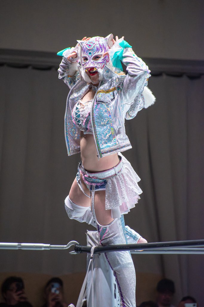 ガントレットタッグ優勝するぞー❤️‍🔥
沢山の「キッドー」も楽しみに🤭

お渡し会もお待ちしております🐯
🆕グッズも沢山だから買い忘れのないように👍🏻

今日は全力で楽しもうね✨

#SLK
#NEOGENESIS
#STARDOM