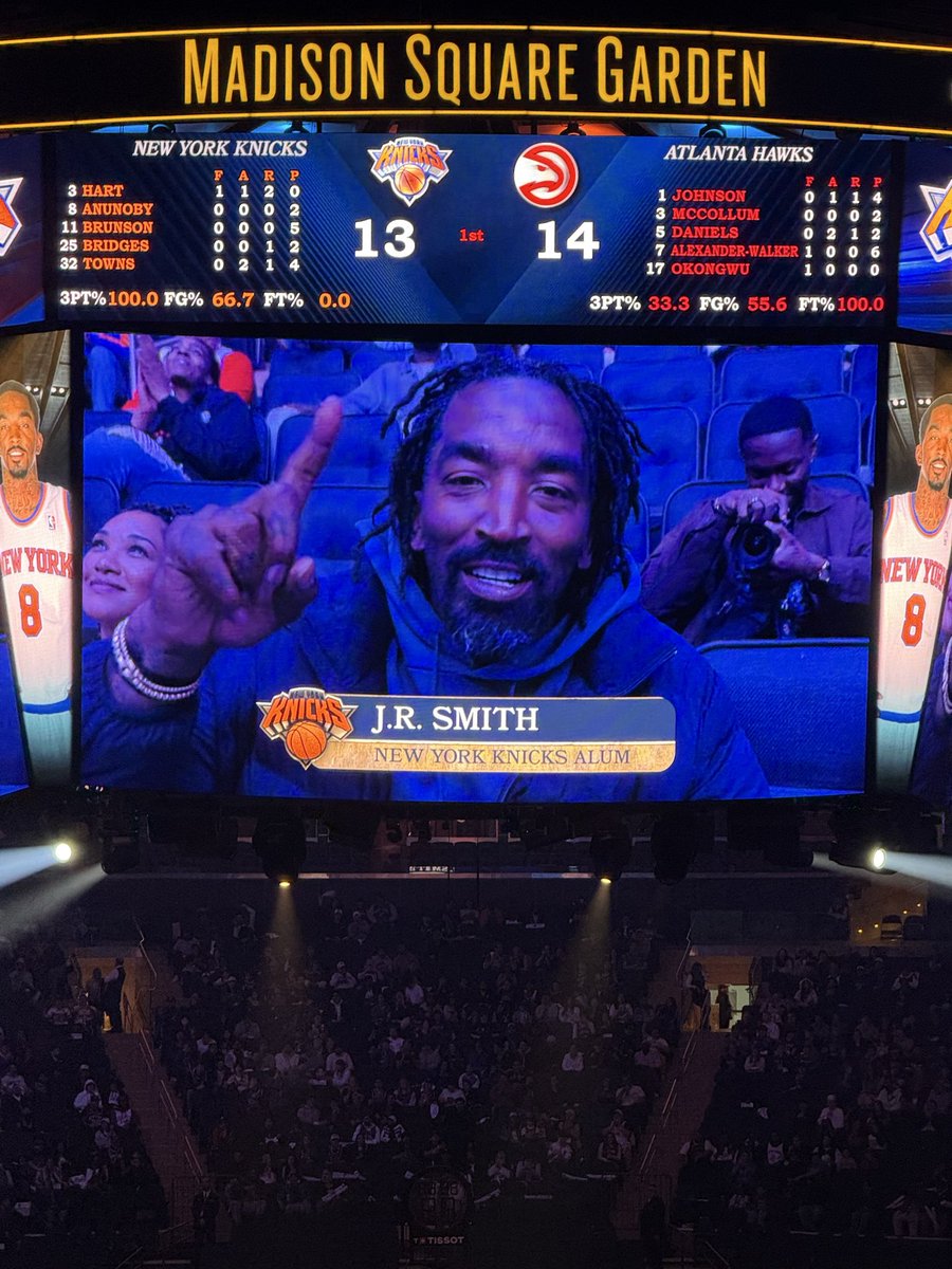 JR Smith in the house at MSG for the Knicks watch party!