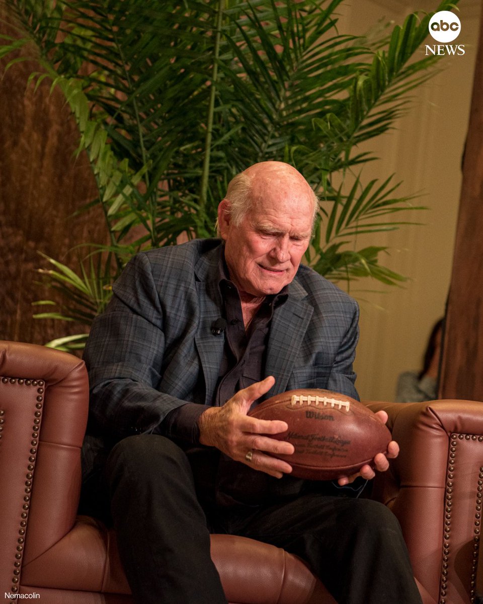 ABC News tweet media