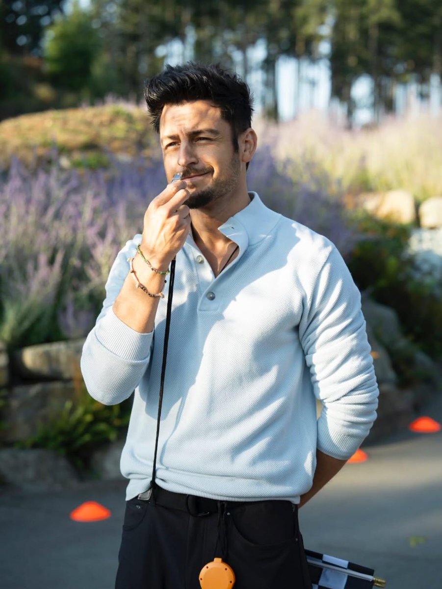 Sandra_Oranje's tweet photo. You just got to love a man with a whistle! 😉😍
#tylerhynes #staceyfarber #christineebersole #bjharrington #Illbeseeingyou #hallmarkchannel #jessicaharmon #russelhfilm #blakesilver #joeyelkins @hallmarkchannel  @HallmarkPlus https://t.co/PdmFeg8N1A