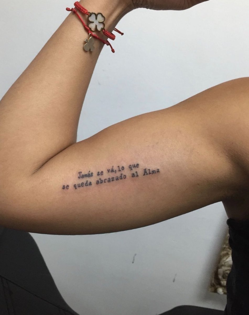 david_sant_'s tweet photo. Siempre será un honor para mí que lleven mis letras. 
#davidsant #tattoo #tatuajes #davidsantfrases https://t.co/0e2TNxrsVx