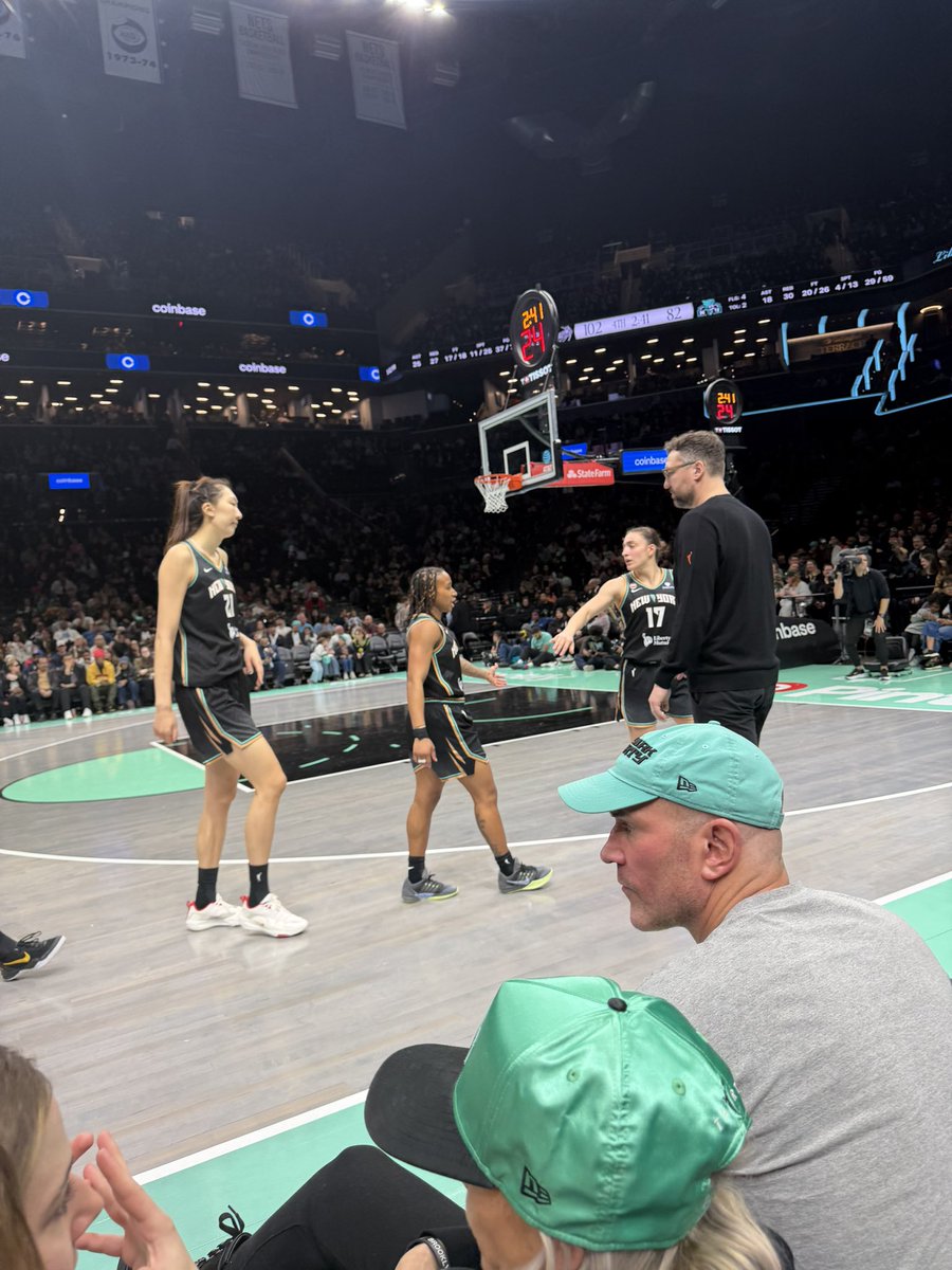 CoachJoniTaylor's tweet photo. Loved seeing Ny in her WNBA debut with the New York Liberty! We are so proud of you 🫶🏾 https://t.co/wlyBIvgZzs