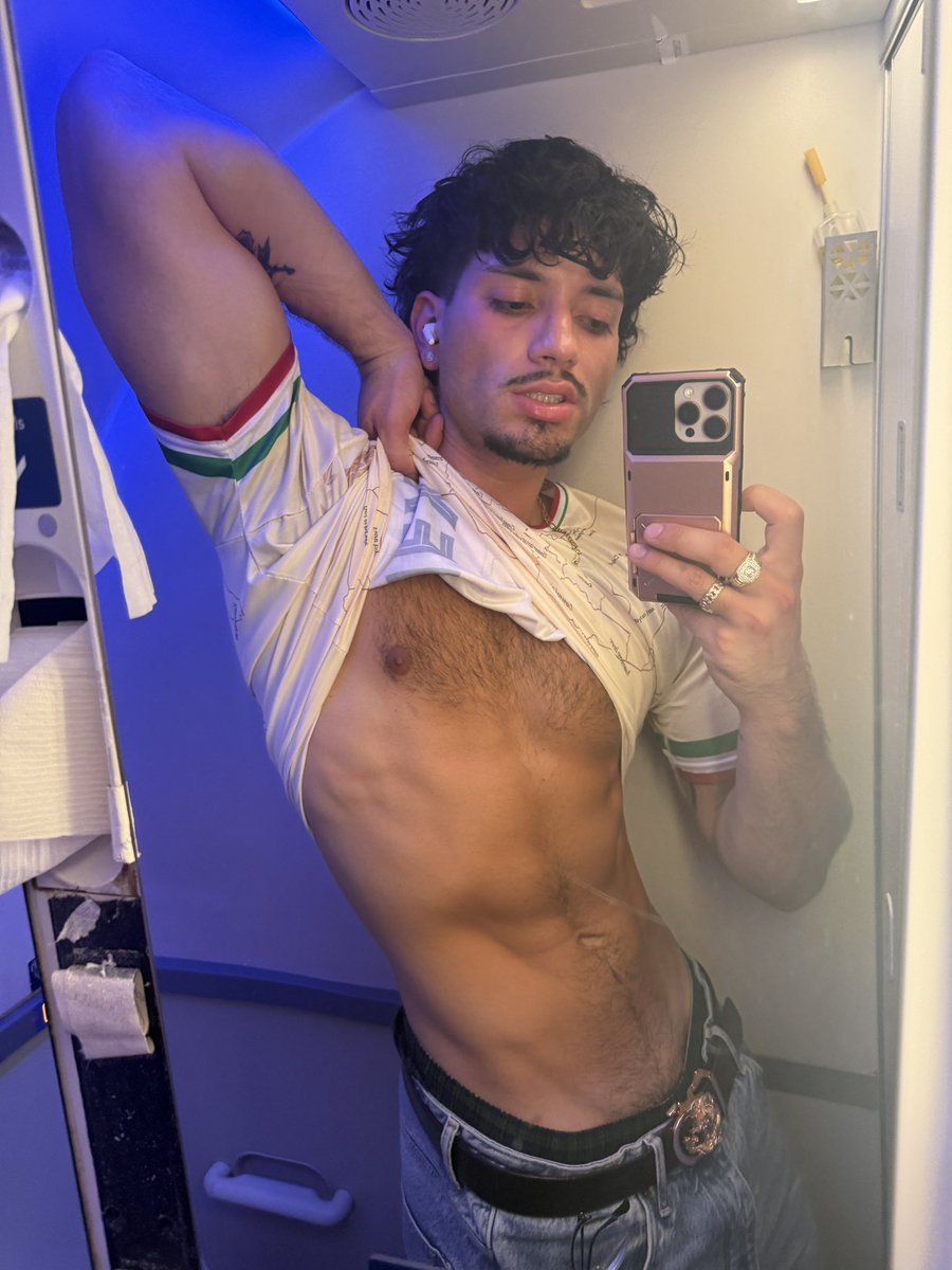 Ky (@12aminla) on Twitter photo 