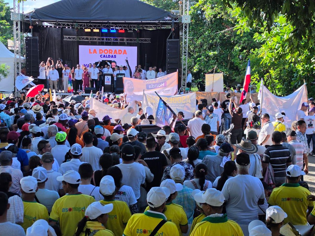 Pacto Histórico Colombia tweet media