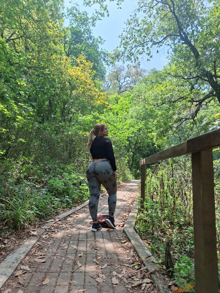 WendyMoreno06's tweet image. Día hiking en la estanzuela ❤️❤️❤️

#gym
#senderismo
#monterrey
#culonasincreíbles