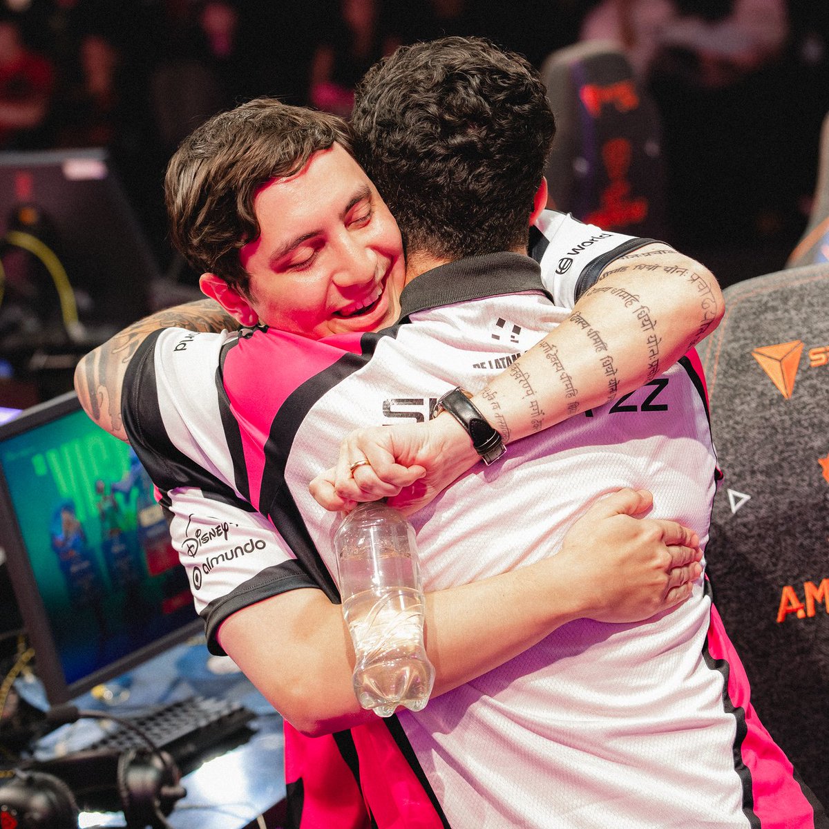 ATUALIZADO tweet media