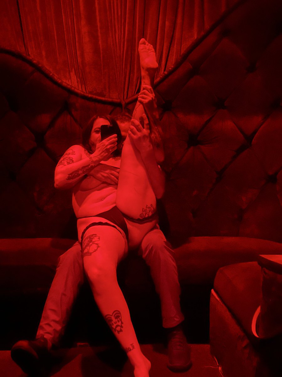 Adrina Monroe~Stripper bb & Film babe 📸🎞️ tweet media