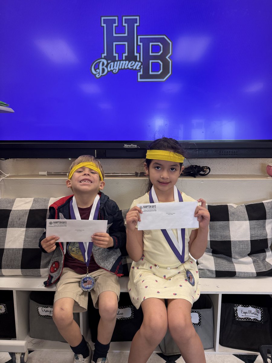 Mrs_Schick_HB's tweet image. A beautiful day for our Fun Run!💛@HamptonBaysES #WeAreHB #FunRun