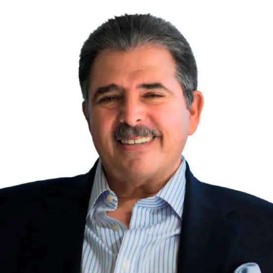 hugonavarrohn's tweet photo. El gobierno de Nasry Asfura ya recortó el presupuesto y desvió ganancias de la ENEE para luego declararla “no viable”. Los medios de la oligarquía ya están en plena campaña para vendérsela a los turcos de la energía térmica (Schucry Kafie y Freddy Nasser). Así de fácil hacen fortunas a costa del Estado y de los impuestos del pueblo.