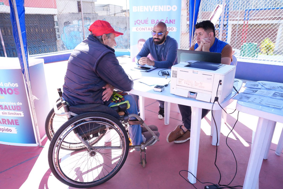 IESSPichincha's tweet photo. 💪🏻¡Acciones para fortalecer la salud y el bienestar de nuestra gente!
Hoy llegamos hasta el barrio La Delicia 📍con #BrigadasIntegrales en beneficio de quienes más lo necesitan✅
Toda la asesoría y atención de tramites del @IESSec al servicio de la ciudadanía❤️ https://t.co/AuFvrmhqwO