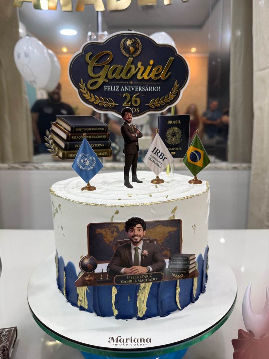 gab 📖 tweet media