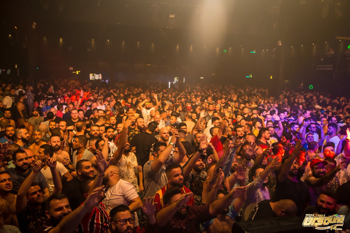 djjosespinnin's tweet image. No hay mejor forma de cerrar el día que con buen trance.
Estoy en vivo ahora en Twitch.
👉 twitch.tv/josespinnincor…
#trancefamily #twitchdjs #realdjing #vinyldj
