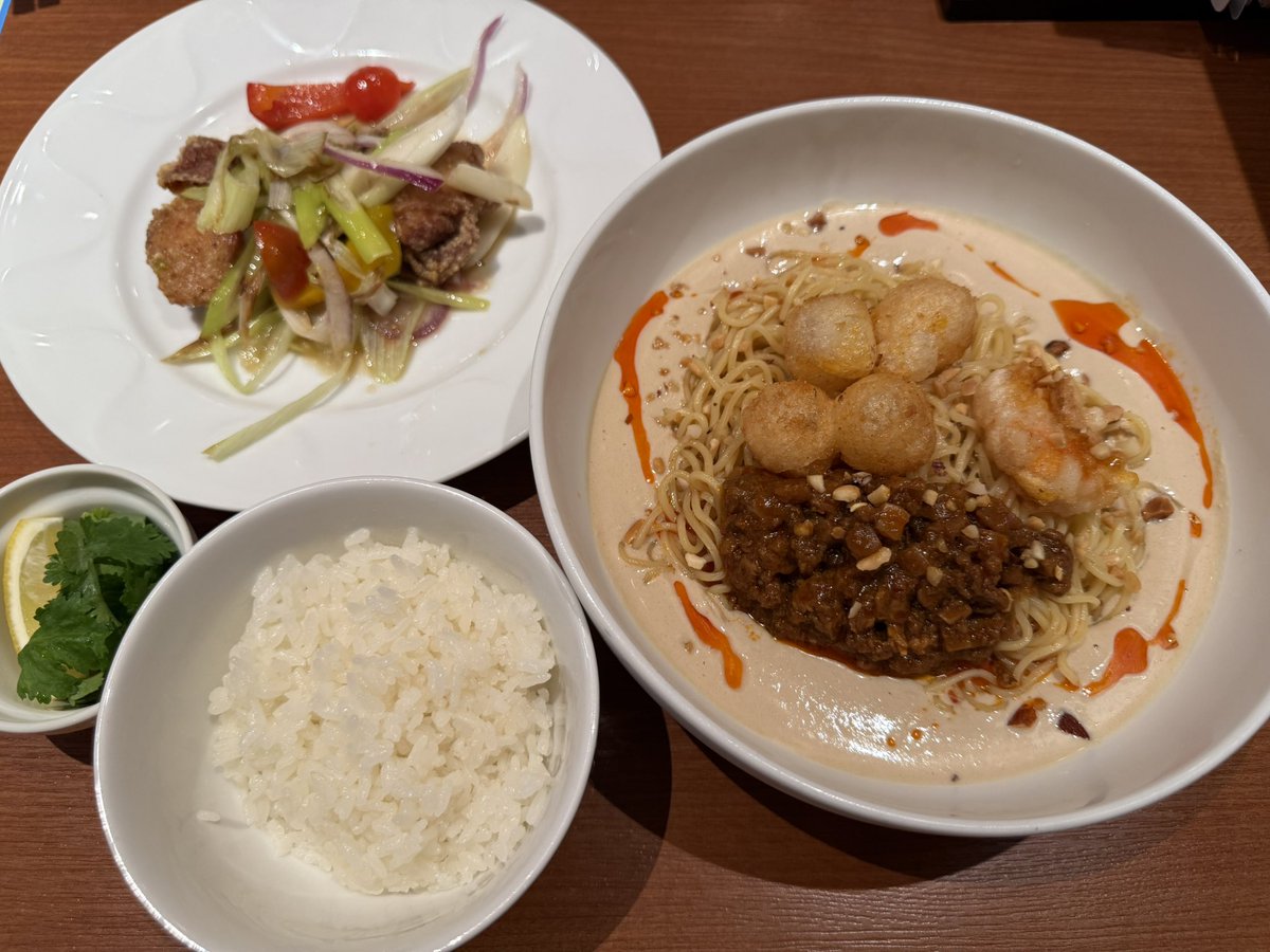 ばぶ🍥自称日本一のラーメンどんぶりコレクター tweet media