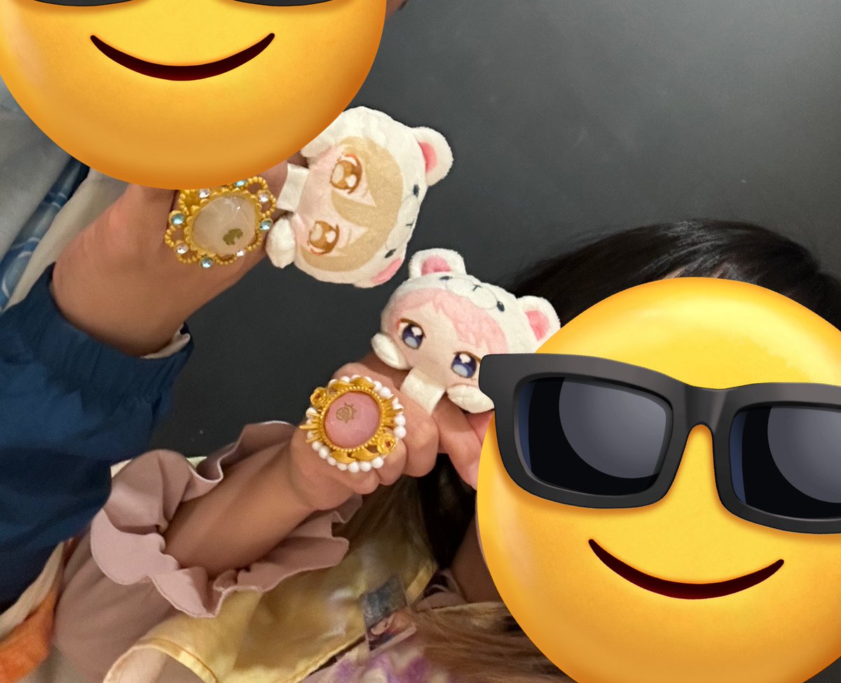 ItsukiSyukun's tweet photo. 昨日は娘を母に預けて旦那とライビュに行ってきた！！！ひっさびさのライビュでボロボロ泣いた🥲エスプリ踊る娘思い出しながらコーレスも楽しかった😂アクスタもあったからお迎えした😊 https://t.co/BY6CKKJiED