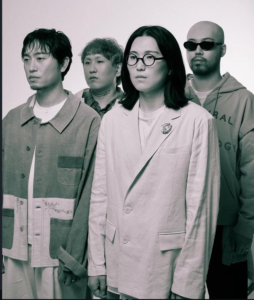 Kband_Promoter's tweet photo. SYNTH-BASED BANDS TO LISTEN TO: a thread 🧵 https://t.co/LcRc5ne4JM