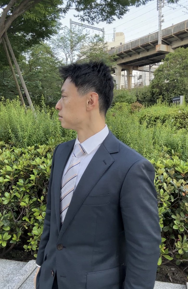 介の助 tweet media
