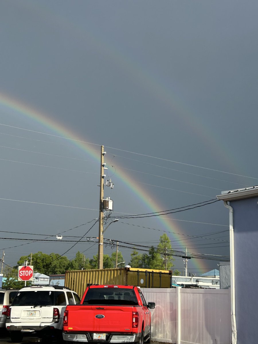 jimmolineaux's tweet image. Happy Birthday to @TheRealRitchieB a little late. A double #rainbow 

@BNOfficialsite