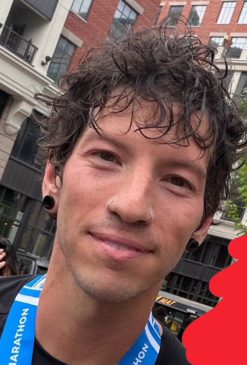 James ⊬ tweet media