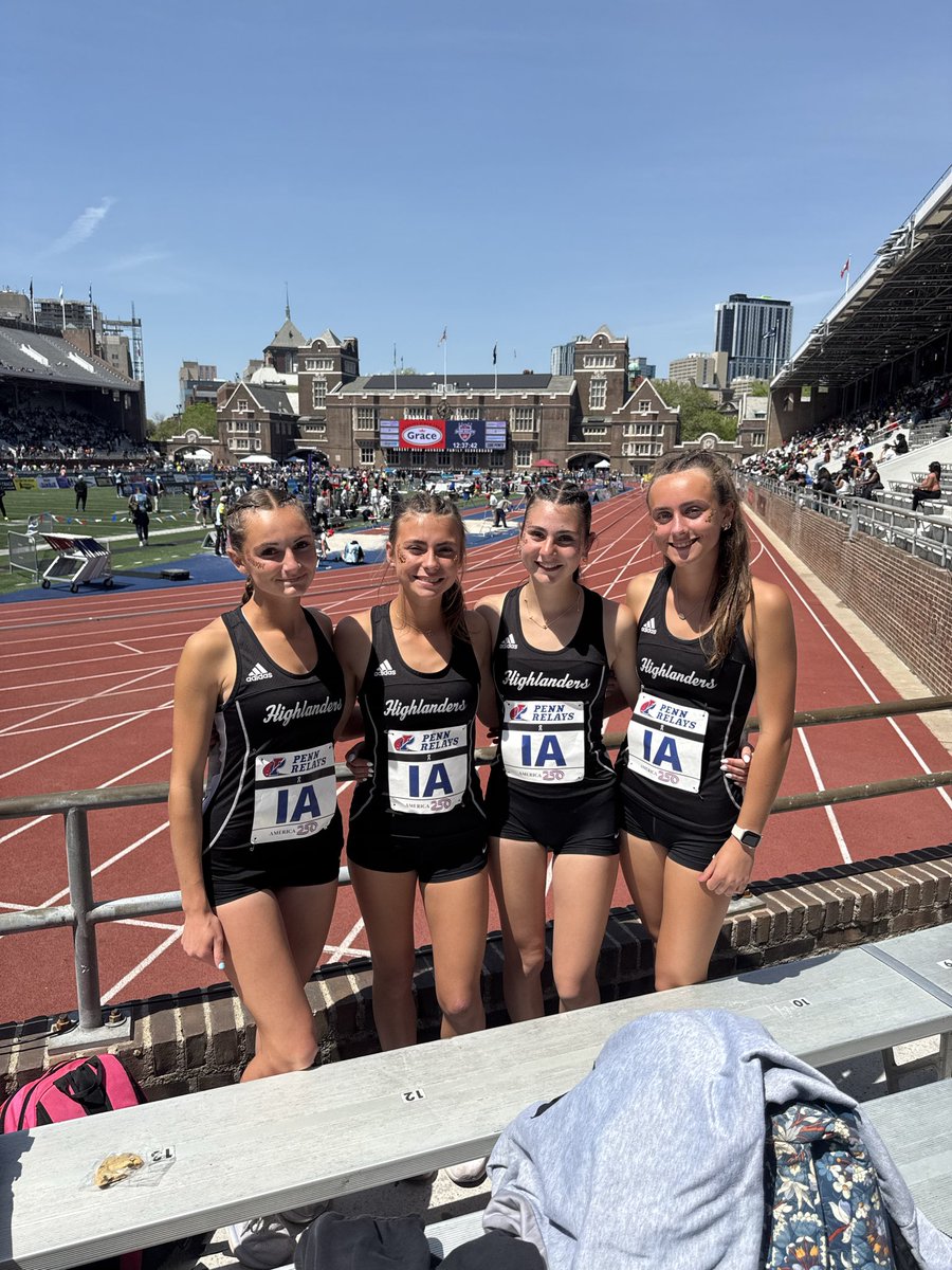 WMGirlsTrack tweet media
