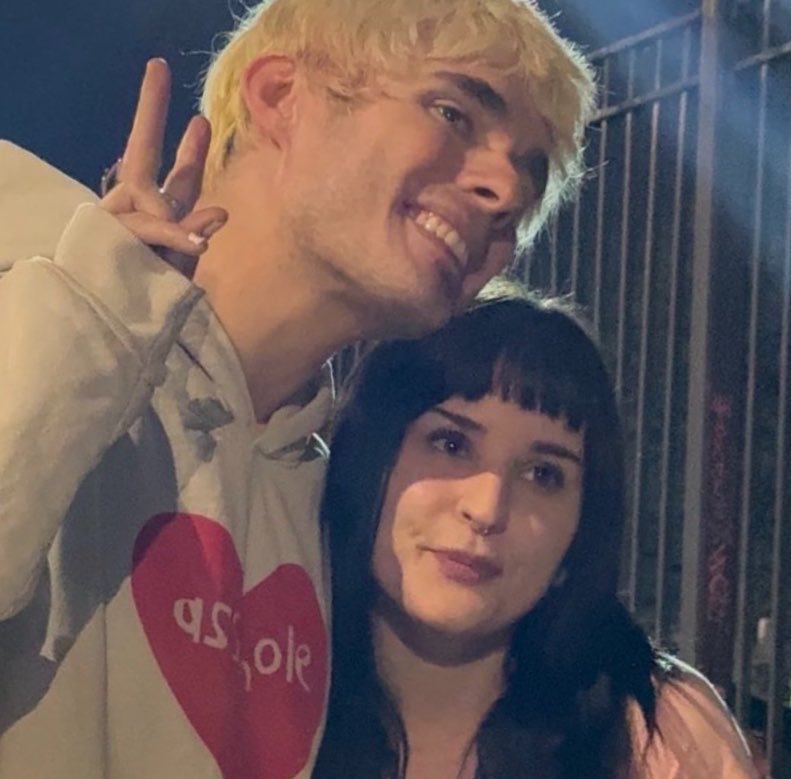 chey 🐾 tweet media