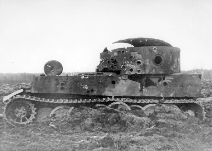 Tank_Archives's tweet image. Thorough firing trials against a captured Tiger tank began #OTD in 1943. 85 and 122 mm guns developed as a result of these trials entered service later that year and remained in use for the duration of the war. #tanks #history #WW2 #WWII