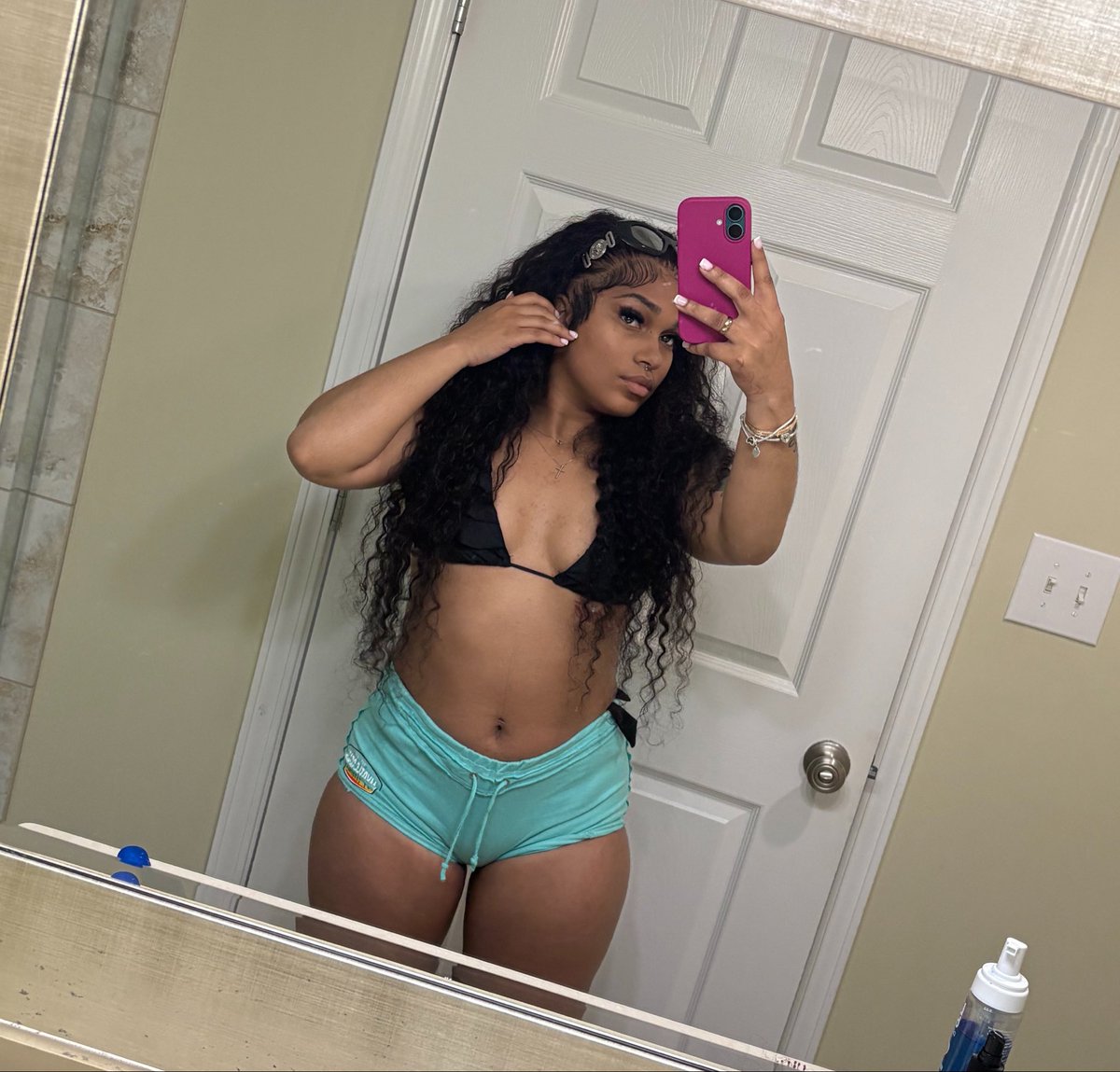 darealgottigirl tweet media