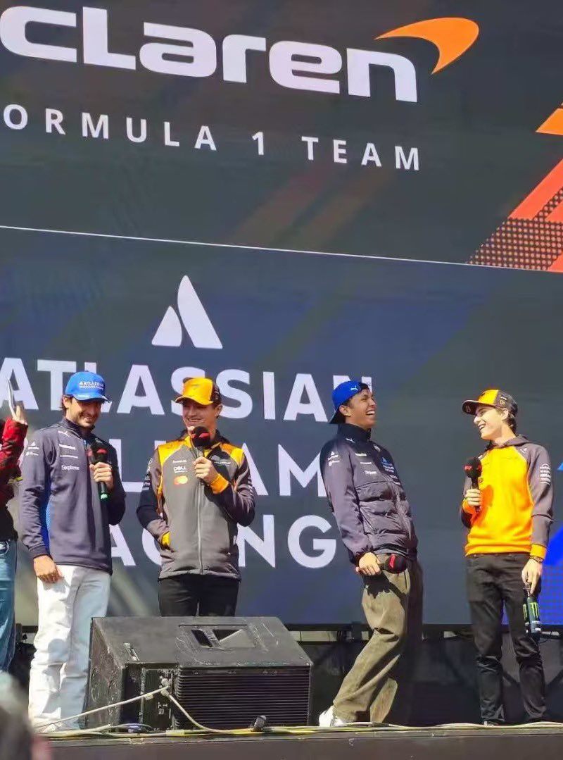 ˙⋆saturn⋆˙ tweet media