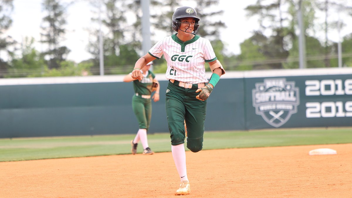 GGC_Softball's tweet image. Softball Captures Weekend Series, Celebrates Military Appreciation Day. Grizzlies win two of the three games against Thomas to conclude the regular season.

📰 - tinyurl.com/3ns7hdct

#ClawsOut | #PumpingOutChampions