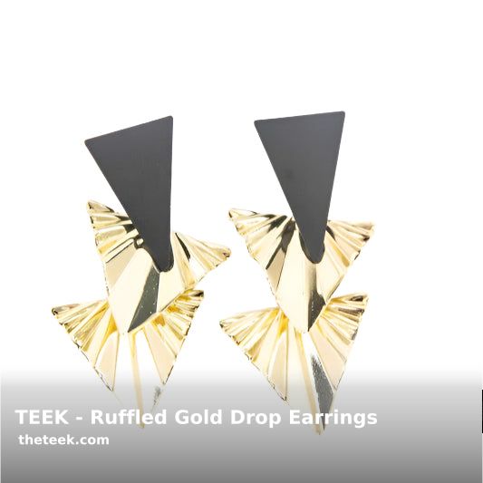 theTEEKdotcom's tweet image. TEEK - Ruffled Gold Drop Earrings
theteek.com/products/teek-….
.
 #shop #loveyourself #trending