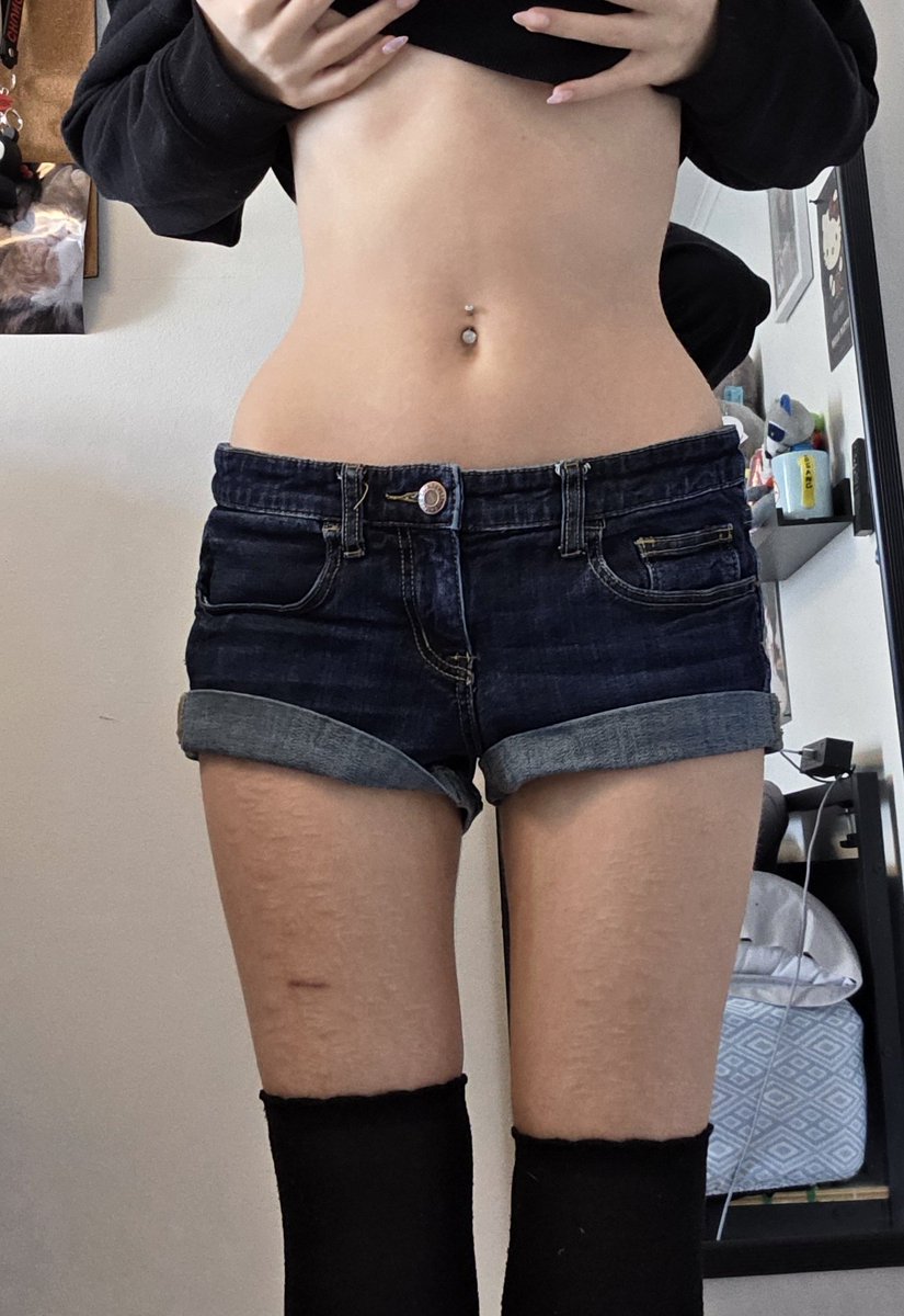 fifi ! 🍊 ᵉᵈᵗʷᵗ (-19.2/20) tweet media