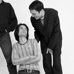 Daily Colin and Jonny Greenwood! tweet media