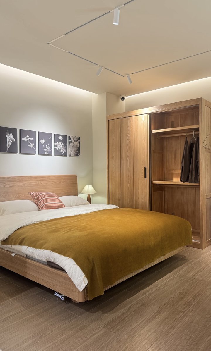 GVAwoodUSA's tweet image. Solid wood furniture brings balance, warmth, and quiet refinement into everyday living. Natural depth, clean lines, and lasting durability create calm, timeless spaces. #homedecor #interiordesign #furniture

Available on Amazon