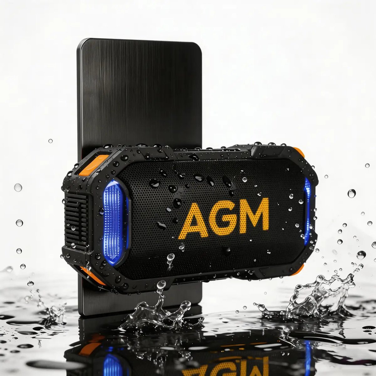 kcehccom's tweet image. 【新商品】防水・磁着式ポータブルスピーカー「AGM MagROCK」が発売 kcehc.com/2026/04/26/new… #新商品 #Bluetooth #スピーカー